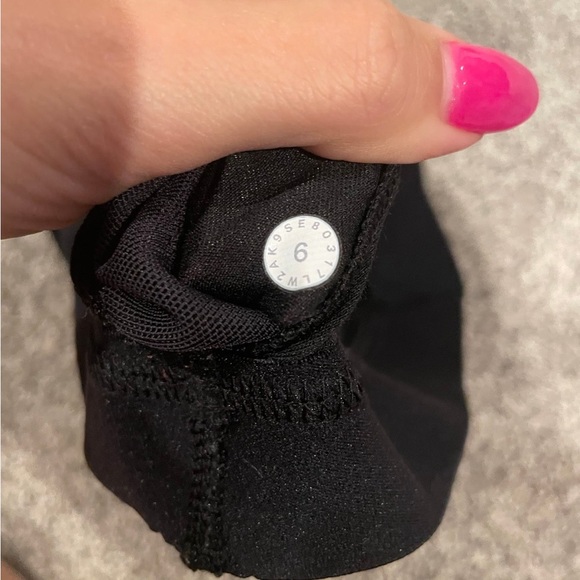 Lululemon Fresh in Mesh Bra - Picture 4 of 6